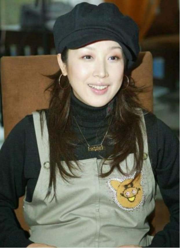 孙悦个人资料介绍（孙悦：曾是一代歌后，33岁嫁二婚IT男，17年相夫教子，低调幸福）
