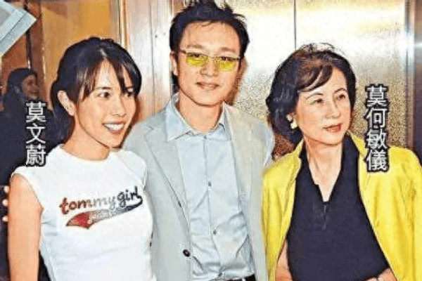 冯德伦莫文蔚分手原因(莫文蔚的感情历程是怎样的)