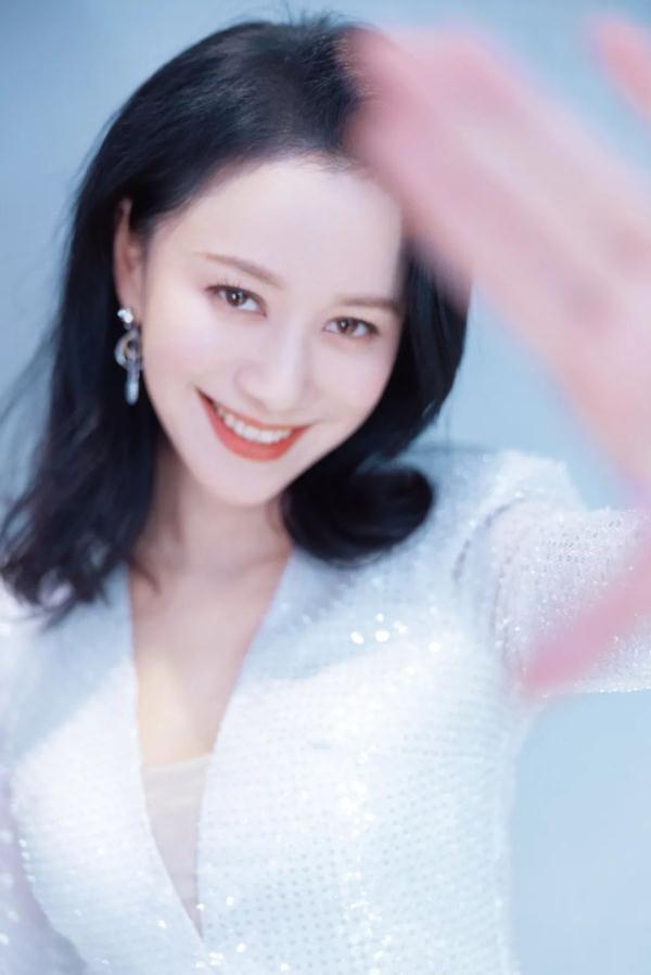 演员倪虹洁：好好演戏，不想红