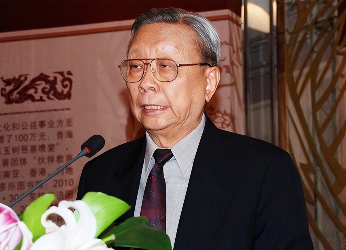 孙殿英简介及资料（孙殿英当土匪挖清陵，让人没想到，他儿子却是个万人敬仰的大人物）