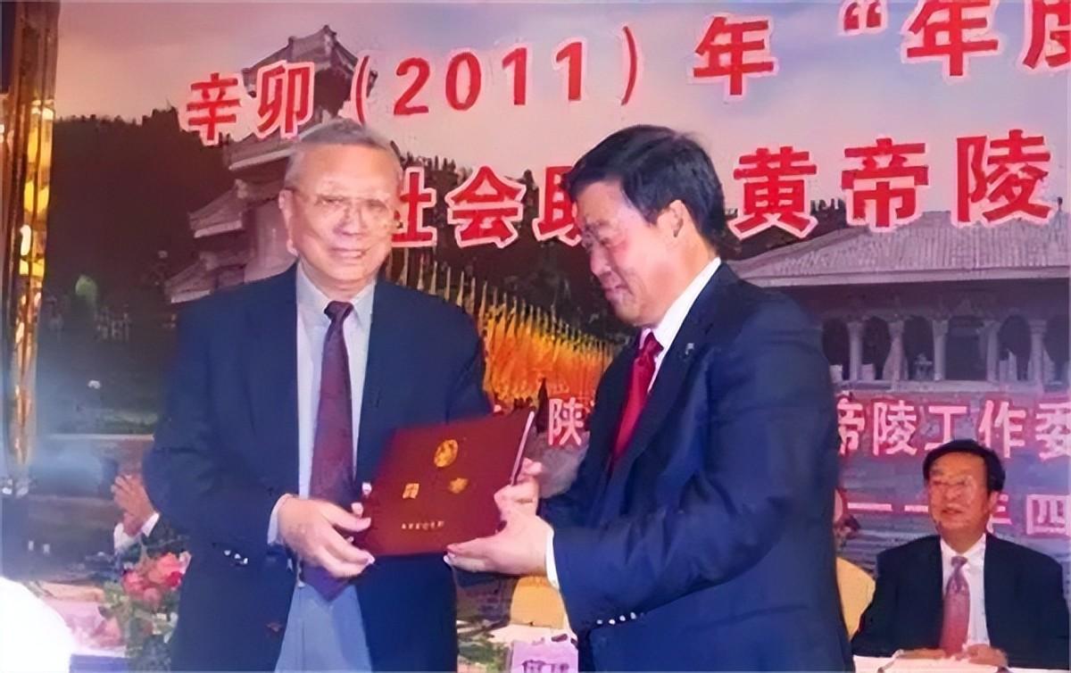 孙殿英简介及资料（孙殿英当土匪挖清陵，让人没想到，他儿子却是个万人敬仰的大人物）