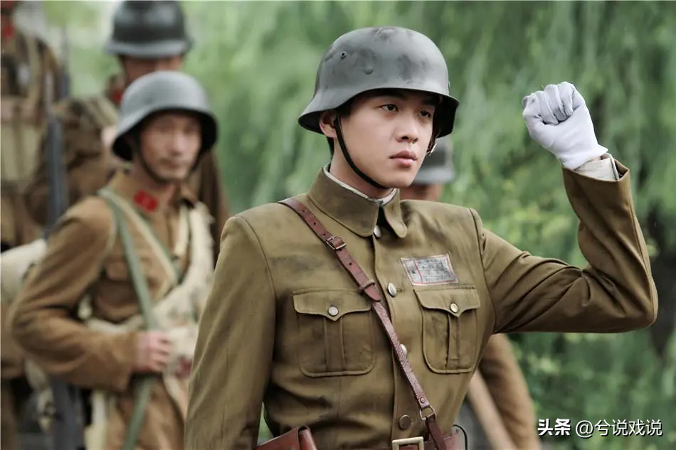 张若昀：在没爱的环境带泪成长，29结婚生子，32和父亲对簿公堂