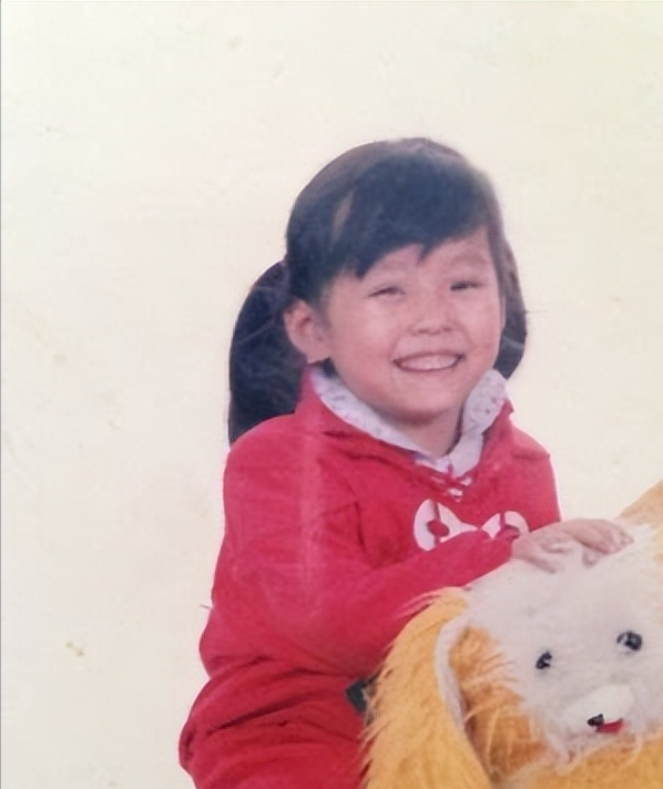 与冯轲相爱15年的张靓颖，被骗所有身家，如今离婚4年二人天差地别
