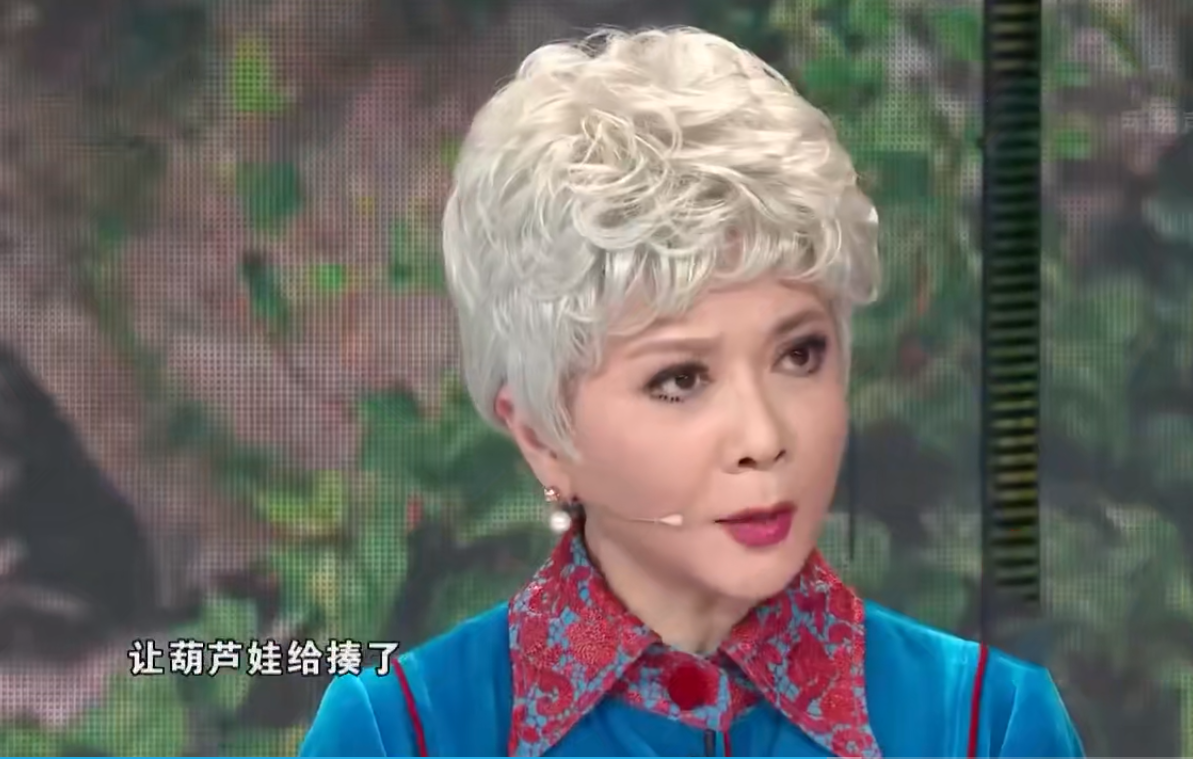 “春晚钉子户”蔡明的无奈：成也春晚败也春晚？