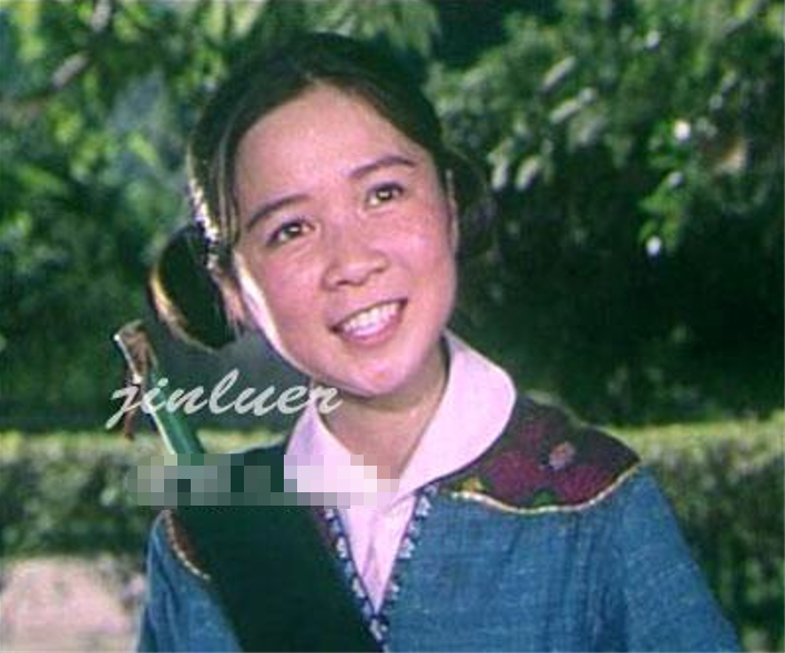 “春晚钉子户”蔡明的无奈：成也春晚败也春晚？