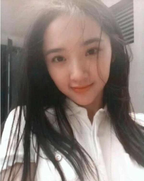 为什么唐艺昕总是剪短发?看到她长发的样子,网友:张若昀看紧点