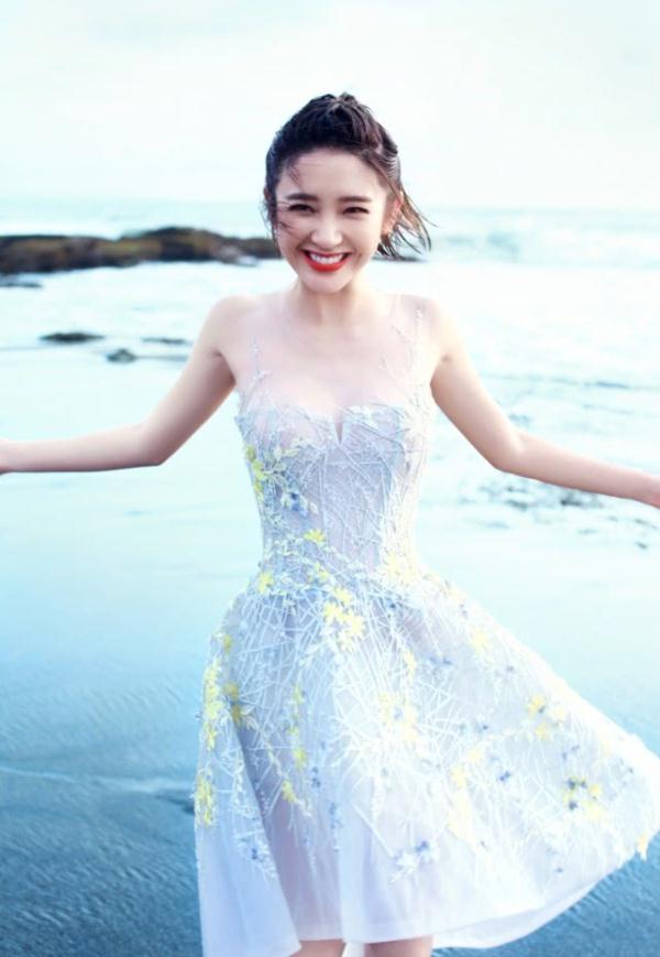 为什么唐艺昕总是剪短发?看到她长发的样子,网友:张若昀看紧点