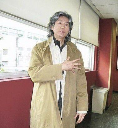 郑少秋简历个人资料（75岁郑少秋难逃渣男之名）