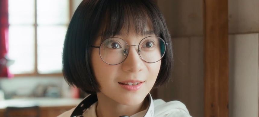 彭昱畅沐浴之王秀腹肌,旁边少女看呆了,网友:要流口水了
