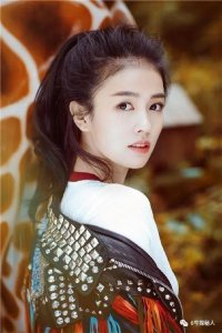 ​稳坐欢娱一姐，于正力捧，有着大好前程的白鹿能红过杨幂吗