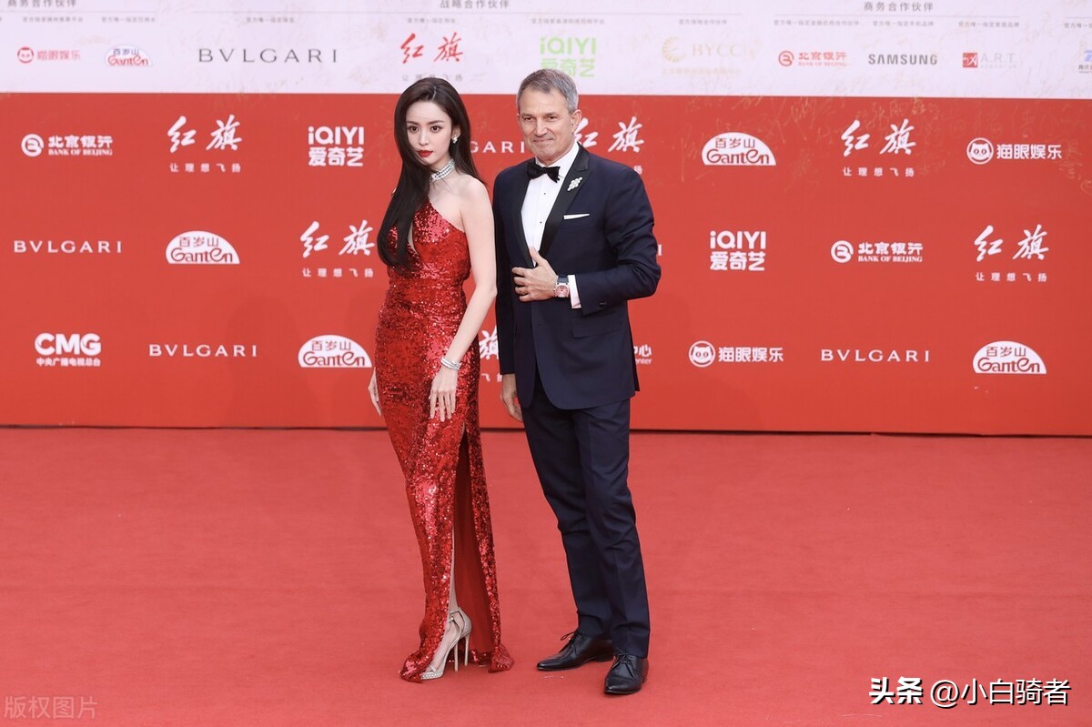 古力娜扎的豪放情史,用高情商应对无耻前男友的绝密爆料