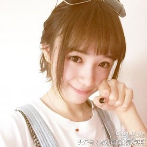 ​狗徒女友周二珂翻唱骚猪之歌，PDD:为什么要互相伤害？