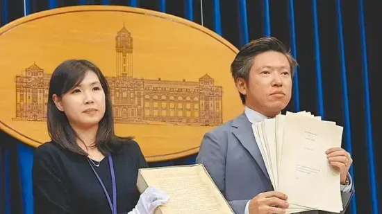 日本最神秘的摇滚女歌手:坂井泉水