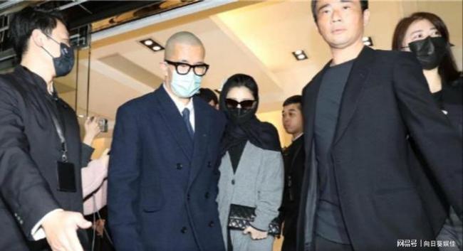 具俊晔曾说大S白发会更可爱 网友喊话:给老婆买件新衣服吧!