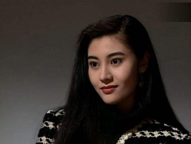 刘銮雄“猎艳”情史：李嘉欣“十年”耗尽青春，蔡少芬心怀感激