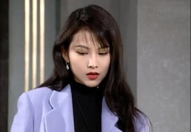 刘銮雄“猎艳”情史：李嘉欣“十年”耗尽青春，蔡少芬心怀感激