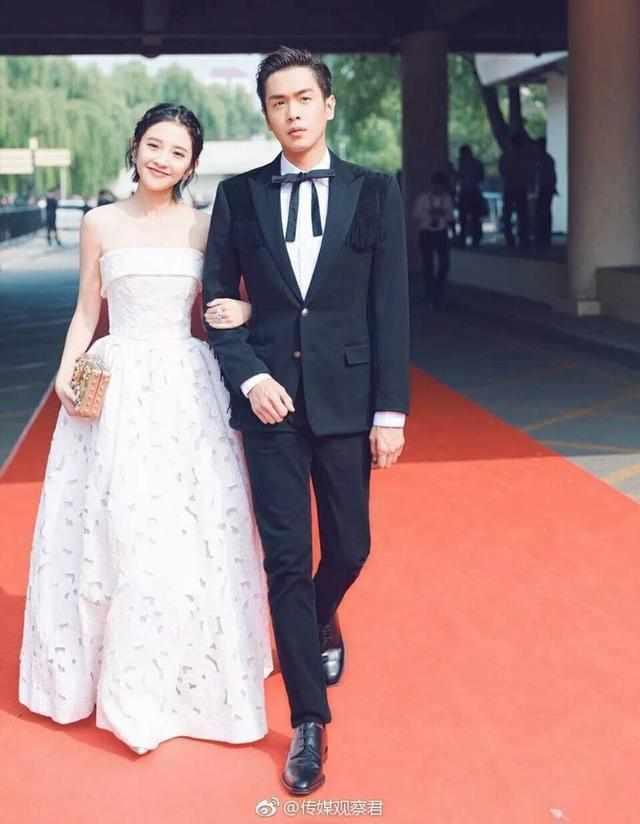 张若昀和唐艺昕即将奉子成婚，现身酒店时，肚子不小心暴露了一切