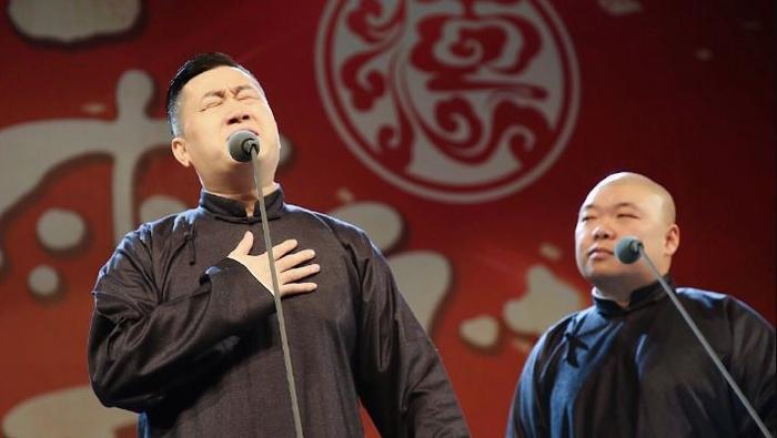 张鹤伦郎鹤炎包头专场演出圆满,郎鹤炎被誉为德云社最和气捧哏