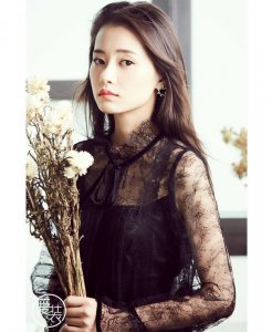 ​柴碧云，一个拥有男孩子气的女演员，她真帅起来就没男生什么事了