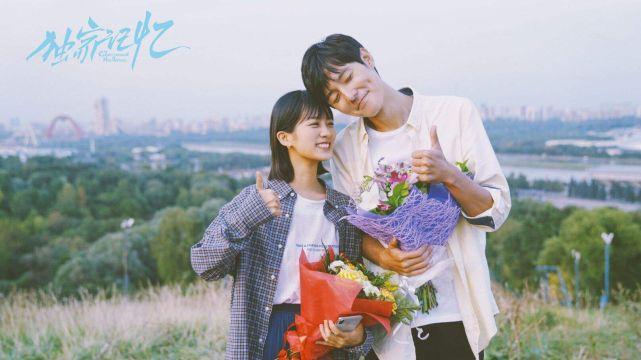 32岁帅气男演员,主演《独家记忆》走红