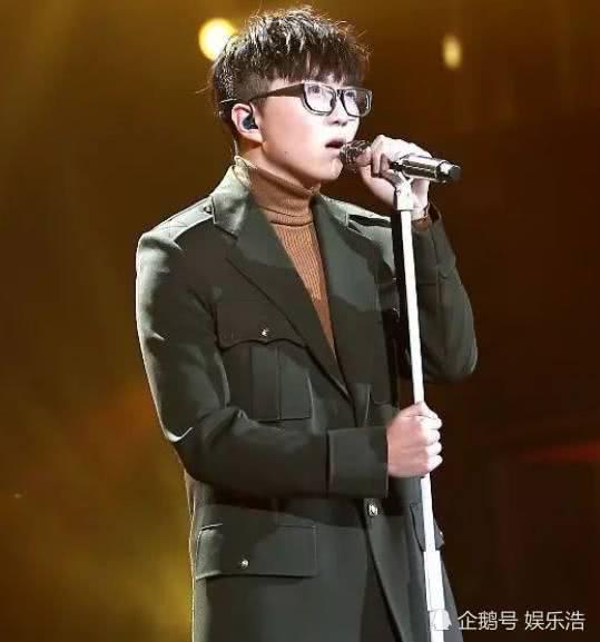 毛不易微博关注陈立农,这就开始不拼唱功拼实力了