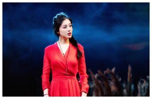 刘翔妻子照片曝光,和前任相比,穿衣风格大不相同
