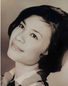​“香港第一丑女”，从小被父母嫌弃，却给300个小孩带去希望