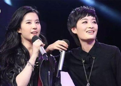 ​曾轶可：暧昧刘亦菲绯闻不断，因“飞机门”被批评，性取向成迷？