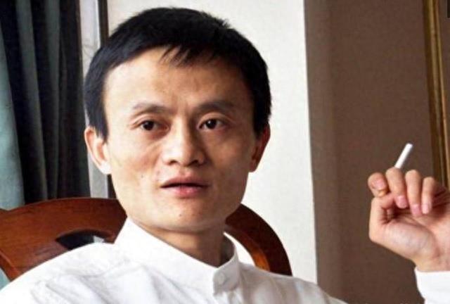 马云雷军黄光裕史玉柱马化腾宗庆后,谁的抽烟姿势最霸气