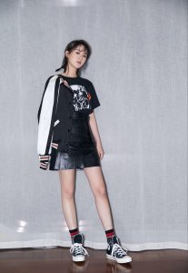 ​《老九门》丫头扮演者袁冰妍，各个style都耐看，我喜欢！