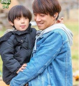 ​爸爸去哪儿第四季 萌娃李亦航“爸爸”退出 模特向佐“居上”