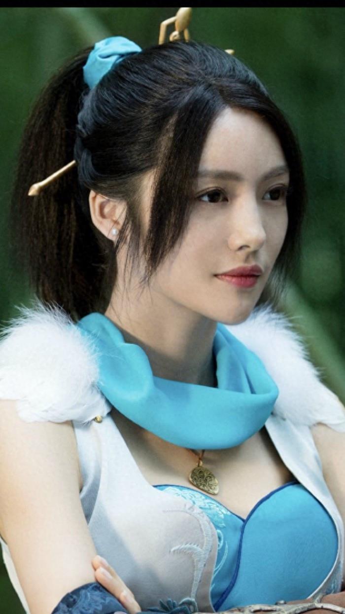 蔡文静：林嘉茉姬如雪，女神范不可挡