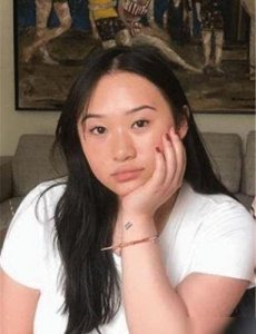 ​太突然了！林忆莲与李宗盛的女儿李喜儿21岁大变样，身材发福似郑欣宜