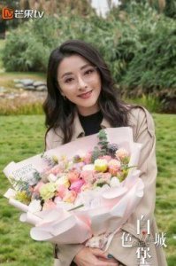 ​黄小蕾：小家碧玉演绎之路与家庭幸福