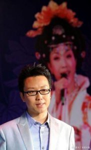 ​刘德华被枪杀，李玉刚跳河自尽：10位明星遭谣言误传离世，愈红愈悲