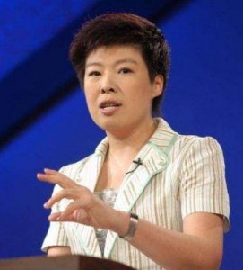 ​北大事件发酵，于丹回应委屈与不公