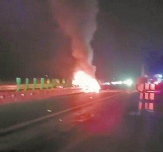 ​从危机公关视角看雷军对小米 SU7 爆炸事件回应