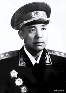 ​海军原副司令员——吴瑞林