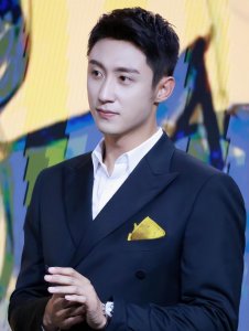 ​大和解！黄景瑜回应和王雨馨的关系