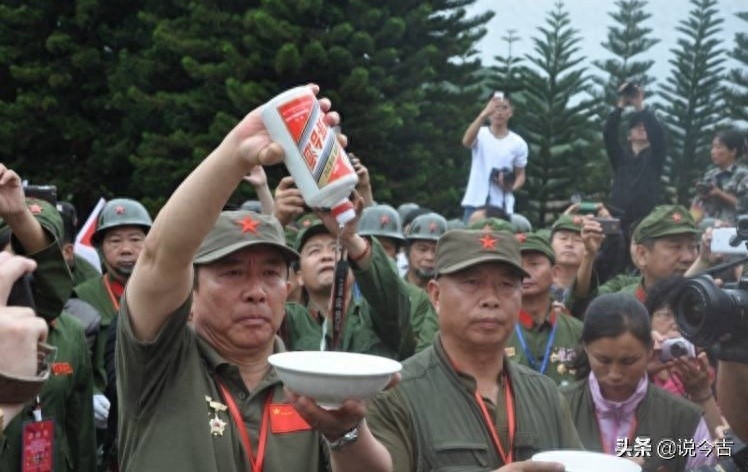 臧雷,原老山主攻营长,被称为“铁血营长”退休时为副师级待遇