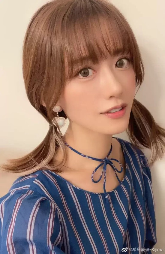 不老女神希岛爱理美图分享,进击的瘦姑娘!