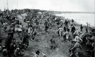 ​兰封会战：20万国军吃不掉一个师团，战后老蒋杀一人，两人升大官