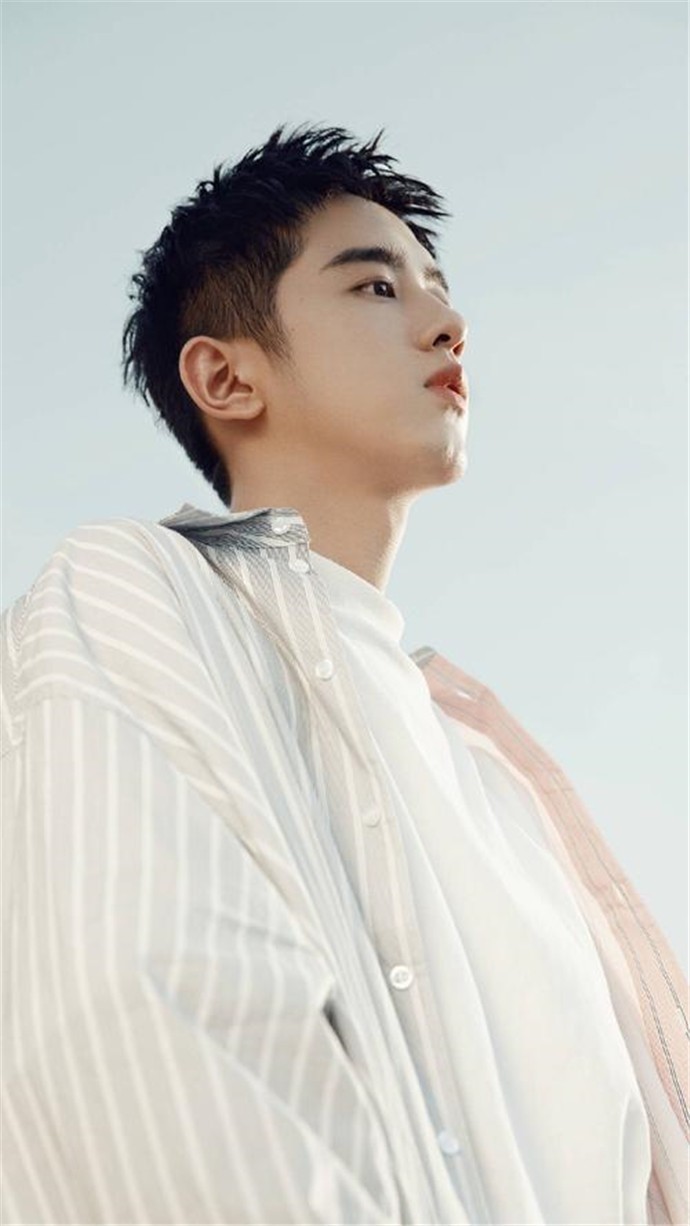 梁靖康多大几几年出生的（梁靖康个人资料 ）