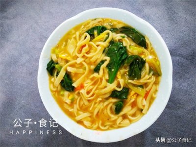 ​教你做河南人最爱的炝锅面，加入番茄和鸡蛋，1次2碗不够吃