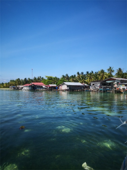 世界上最后一只海洋游牧民族——巴瑶族