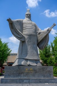 ​枭雄孟德岁晚话人生：烈士暮年，壮心不已。养怡之福，可得永年。