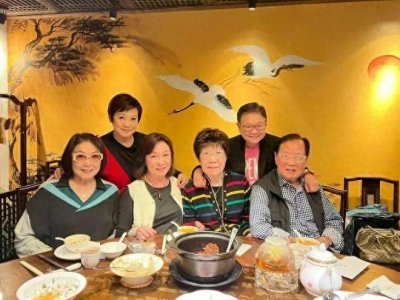 ​《欢乐今宵》传奇主持人杜平逝世