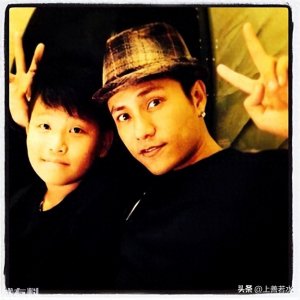 ​陈坤儿子生母成谜：娱乐圈最“神秘”星二代引猜想