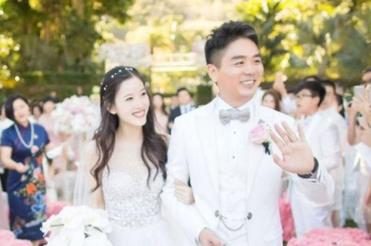 演员李小冉生宝宝了吗 与老公徐佳宁甜蜜恩爱