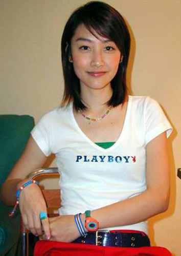 陈文媛吃鸡照全集事件现状 与富家男友结婚了